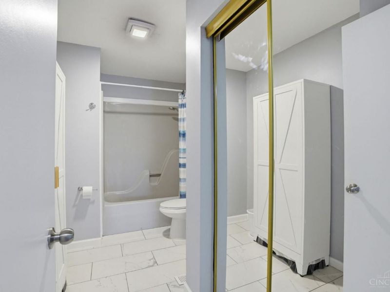 635 Carefree Drive, Union Twp, OH 45244 Photo 21