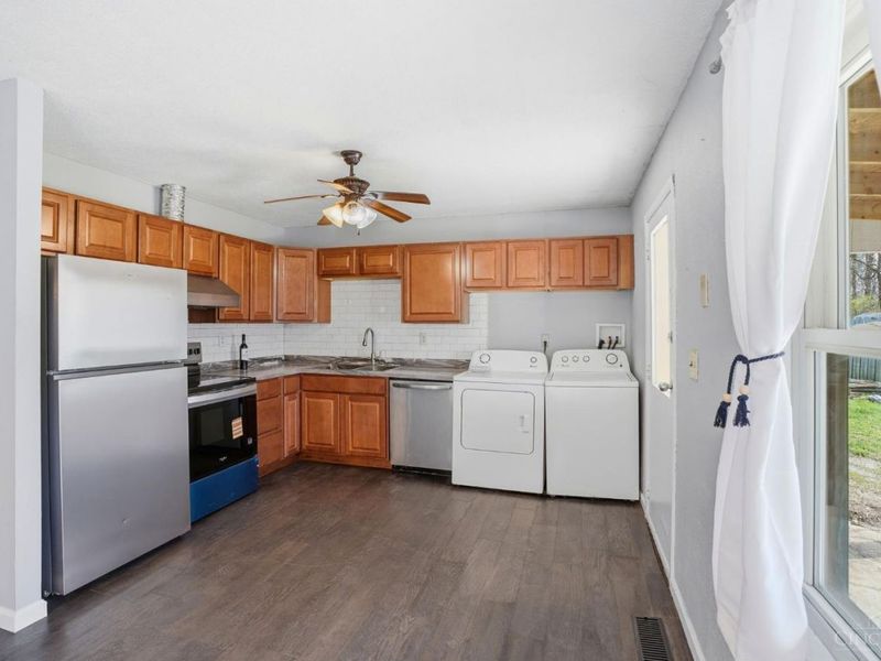 635 Carefree Drive, Union Twp, OH 45244 Photo 8