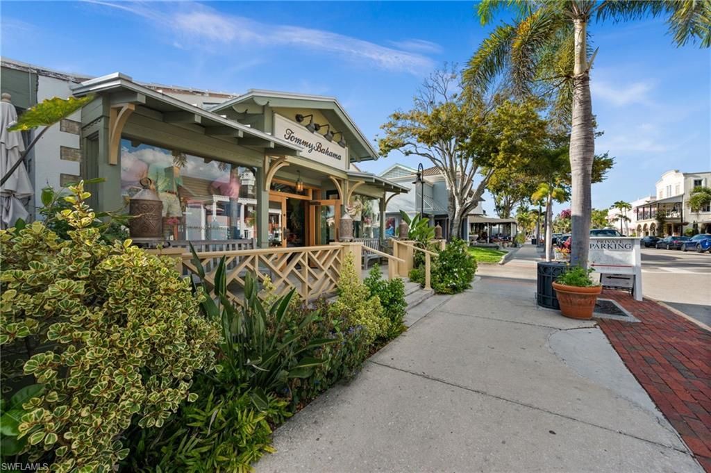 1021 3rd St S, Unit 108, Naples, FL 34102 Photo