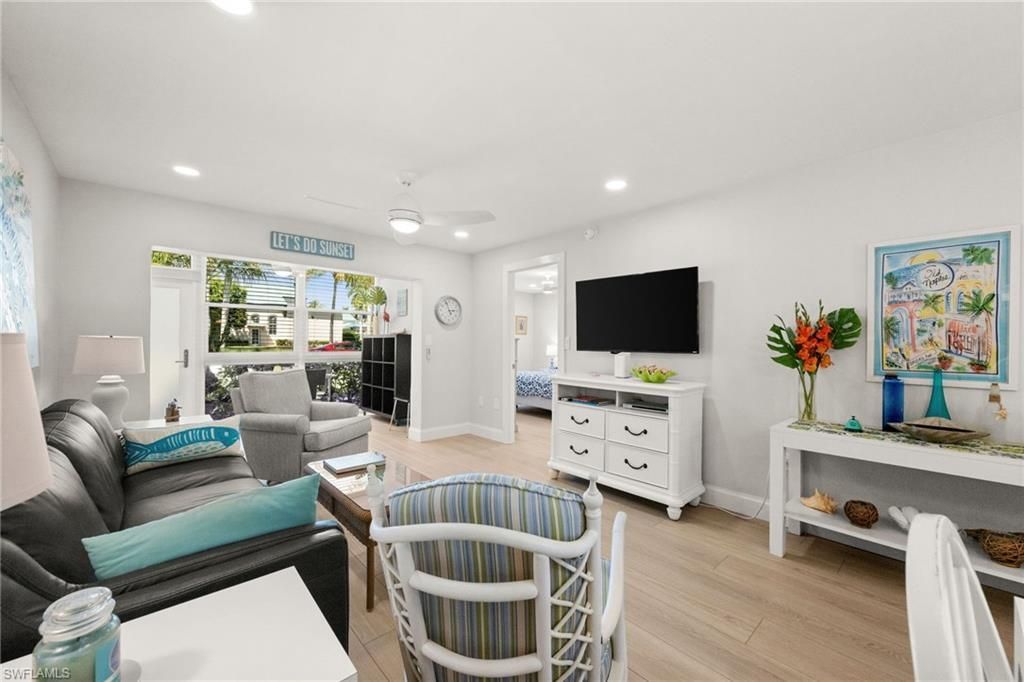 1021 3rd St S, Unit 108, Naples, FL 34102 Photo