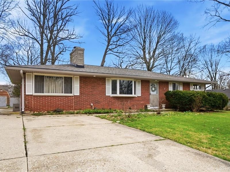 1692 Shady Lane, Beavercreek, OH 45432 Photo 3