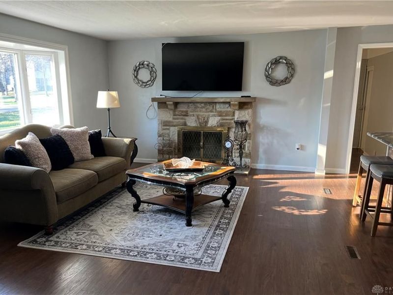 1692 Shady Lane, Beavercreek, OH 45432 Photo 3