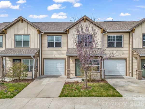 1106 Lynwood Forest Road , Arden, NC 28704