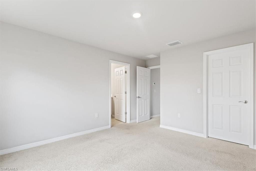 15245 Wildflower Cir, Naples, FL 34119 Photo