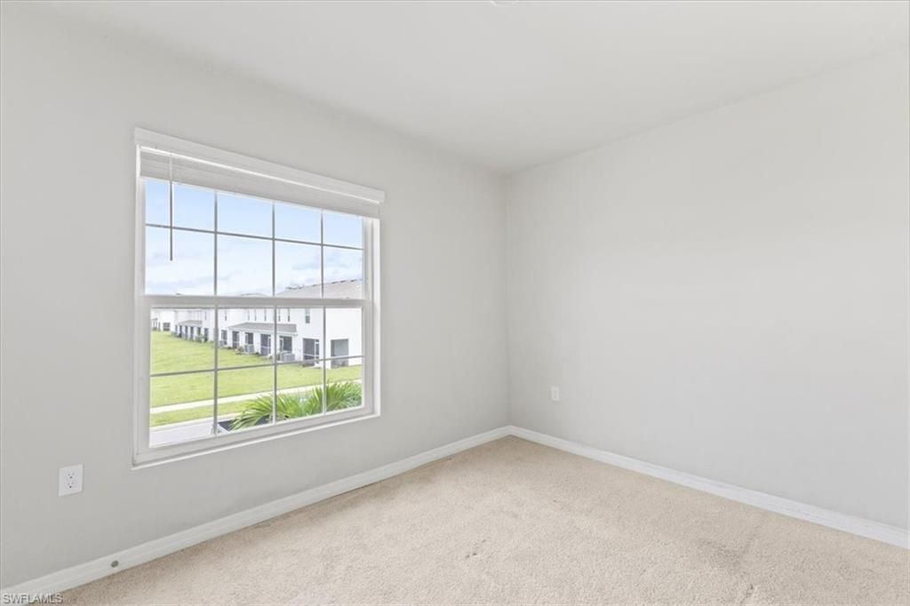 15245 Wildflower Cir, Naples, FL 34119 Photo