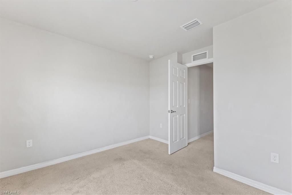 15245 Wildflower Cir, Naples, FL 34119 Photo