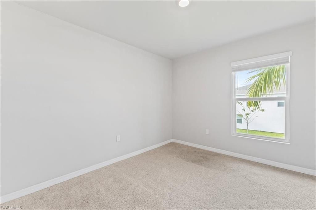 15245 Wildflower Cir, Naples, FL 34119 Photo