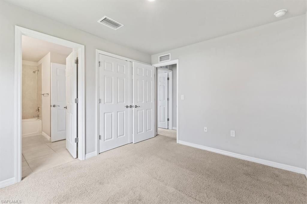 15245 Wildflower Cir, Naples, FL 34119 Photo