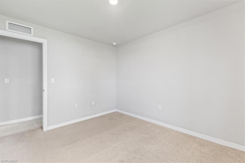 15245 Wildflower Cir, Naples, FL 34119 Photo