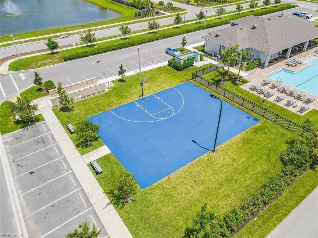 15245 Wildflower Cir, Naples, FL 34119 Photo