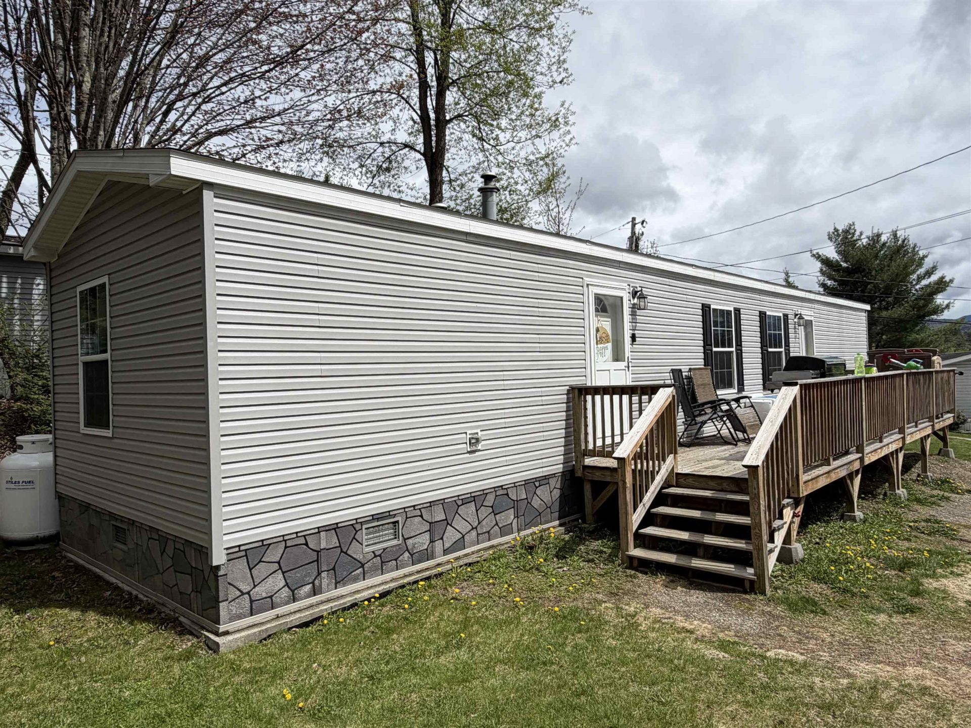 14 Hilltop Manor Mobile Home Park Littleton, NH 03561