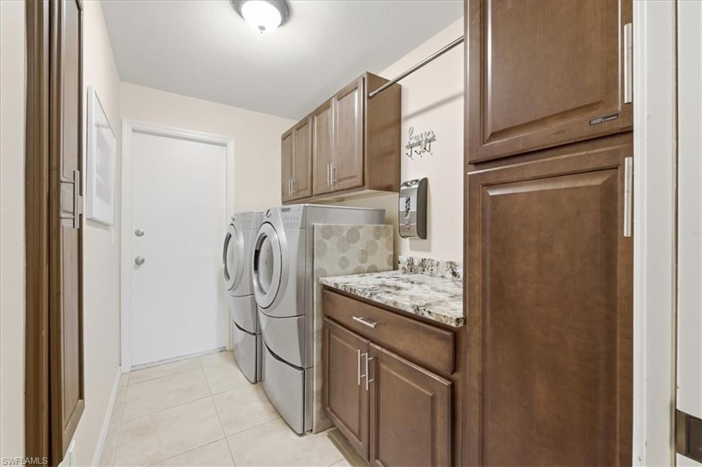 3614 SE 21st Ave , Cape Coral, FL 33904 Photo