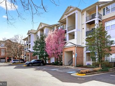 12144 GARDEN GROVE CIRCLE, Unit 301, FAIRFAX, VA 22030