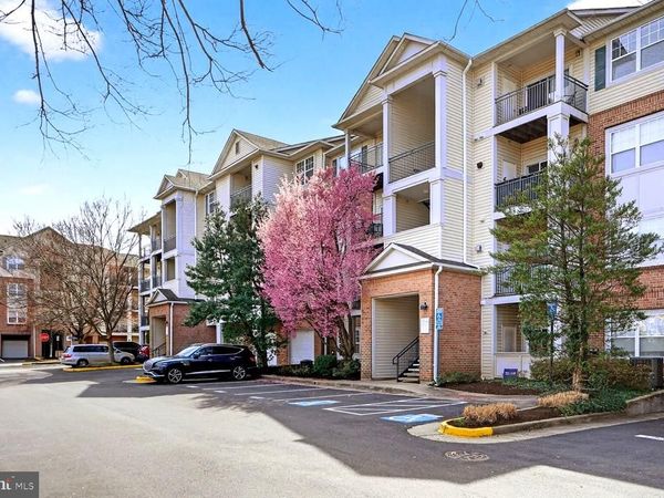 12144 GARDEN GROVE CIRCLE, Unit 301, FAIRFAX, VA 22030