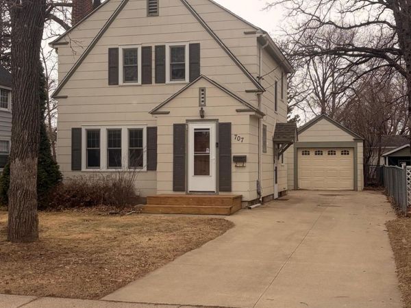 707 11th Street NW, Austin, MN 55912