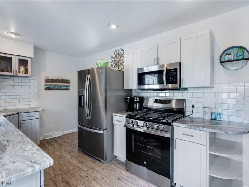 5362 Willow Crest Avenue, Austintown, OH 44515 Photo 10