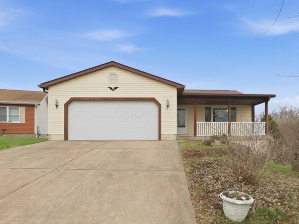 978 Blueberry Court, Newark, OH 43055