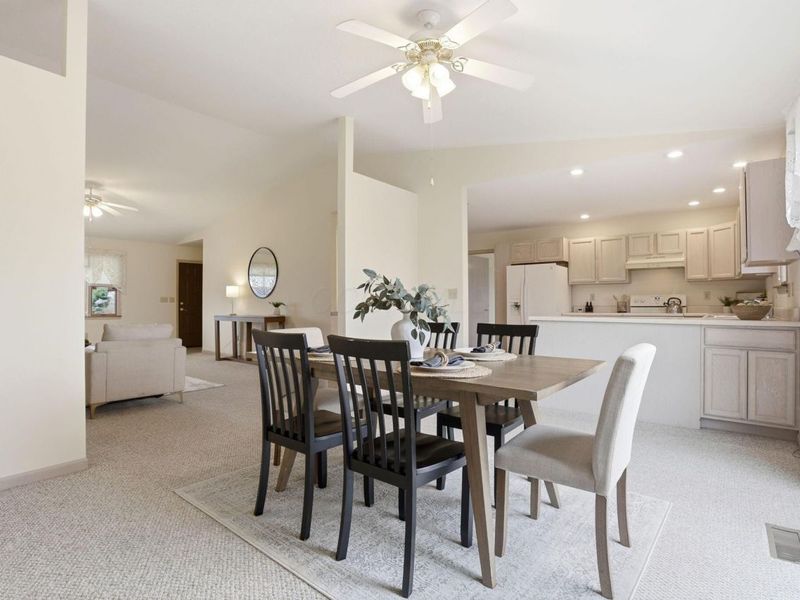 978 Blueberry Court, Newark, OH 43055 Photo 10