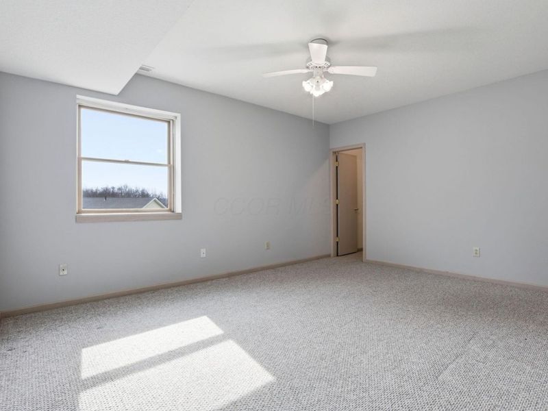 978 Blueberry Court, Newark, OH 43055 Photo 36