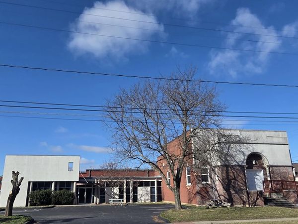 931 S Kickapoo Avenue, Springfield, MO 65804