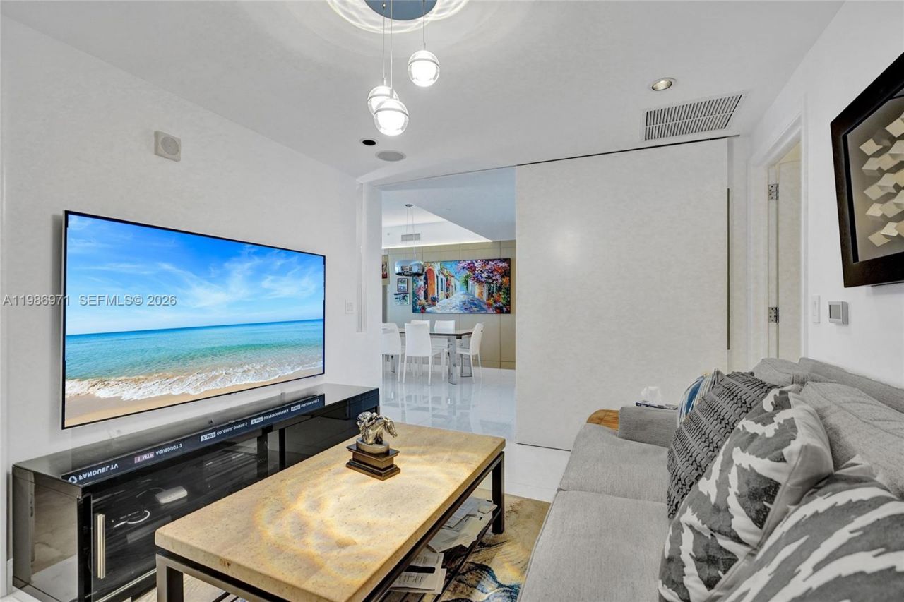 17121 Collins Ave , Unit 3206, Sunny Isles Beach, FL 33160 Photo
