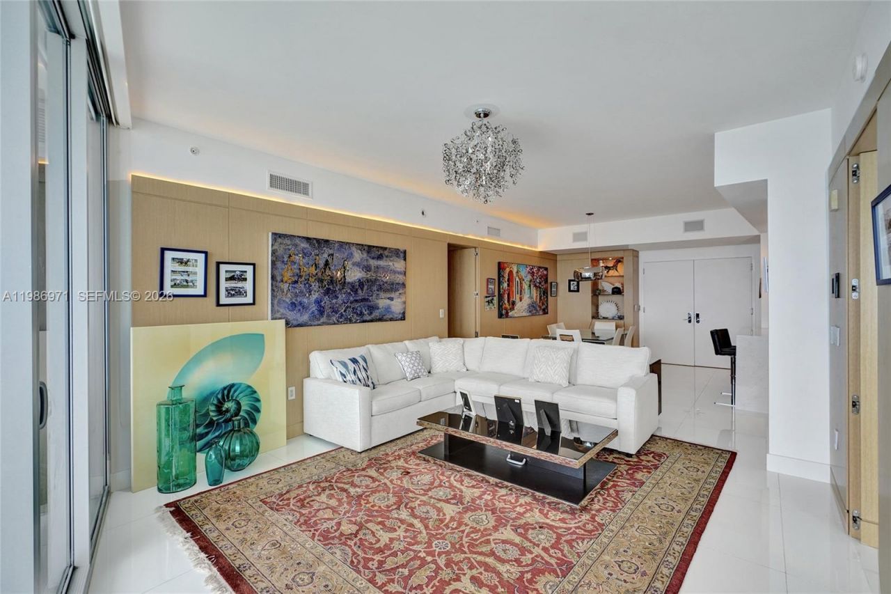 17121 Collins Ave , Unit 3206, Sunny Isles Beach, FL 33160 Photo