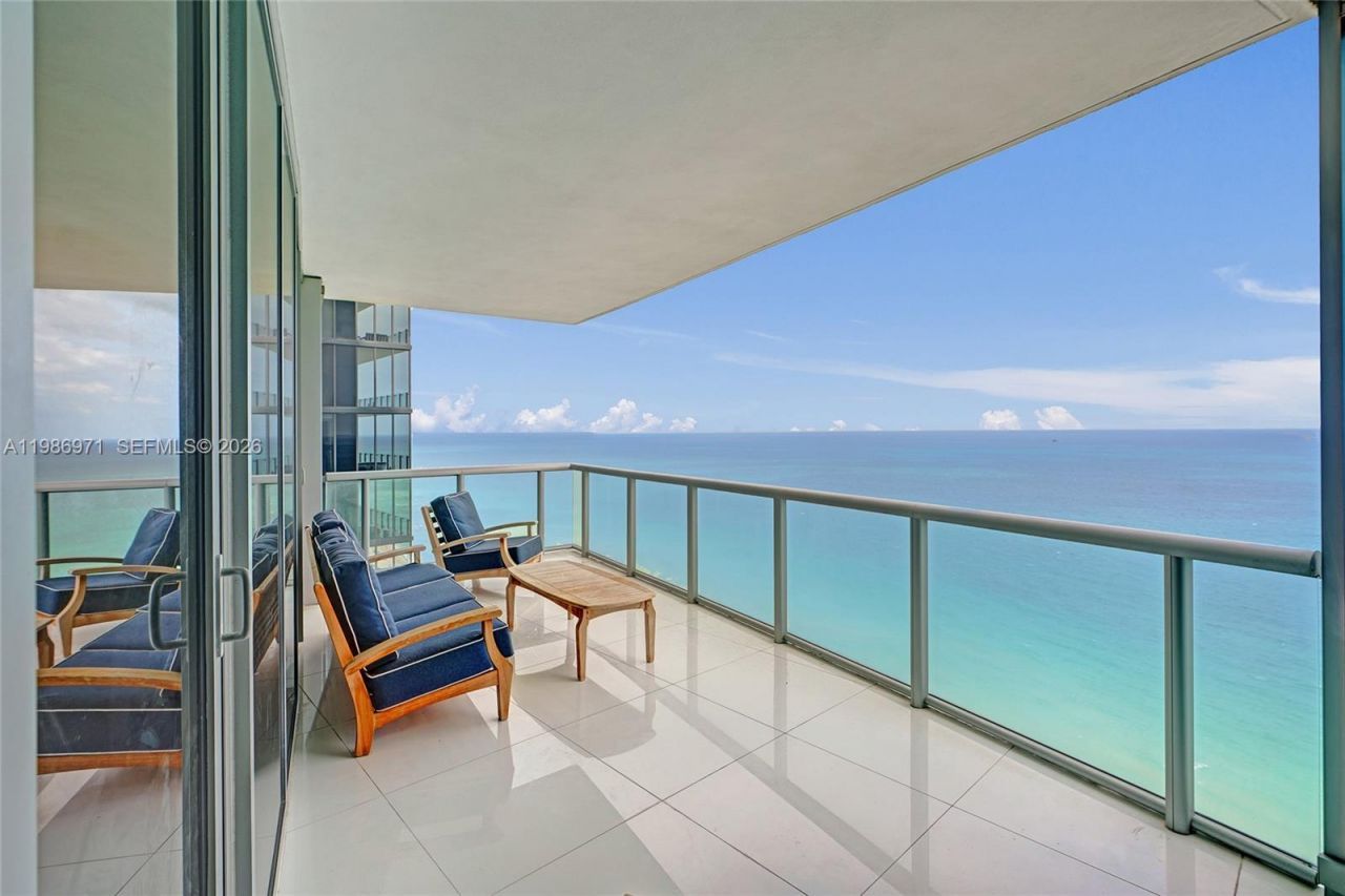 17121 Collins Ave , Unit 3206, Sunny Isles Beach, FL 33160 Photo