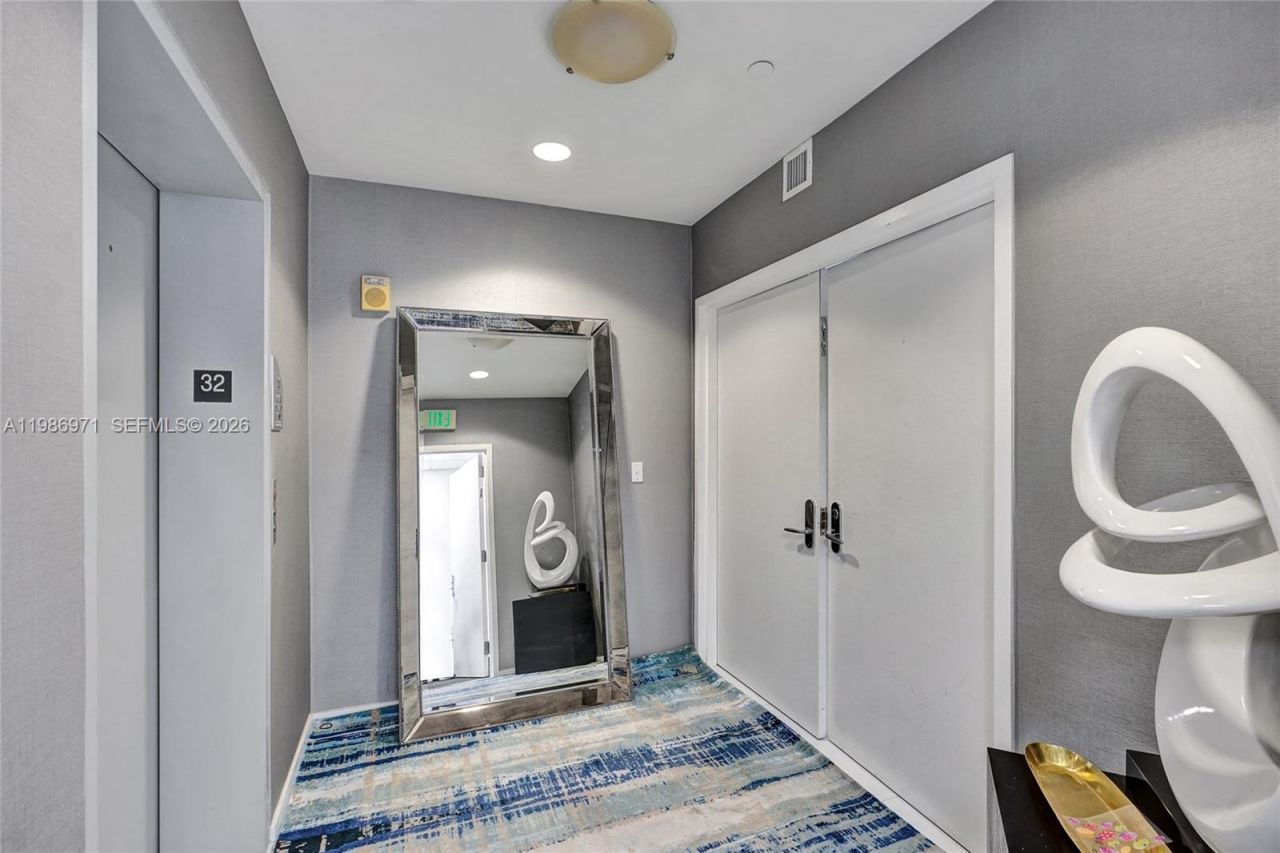 17121 Collins Ave , Unit 3206, Sunny Isles Beach, FL 33160 Photo