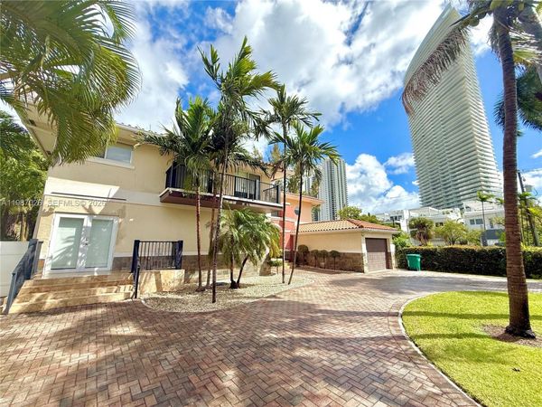 211 189th Ter , Sunny Isles Beach, FL 33160