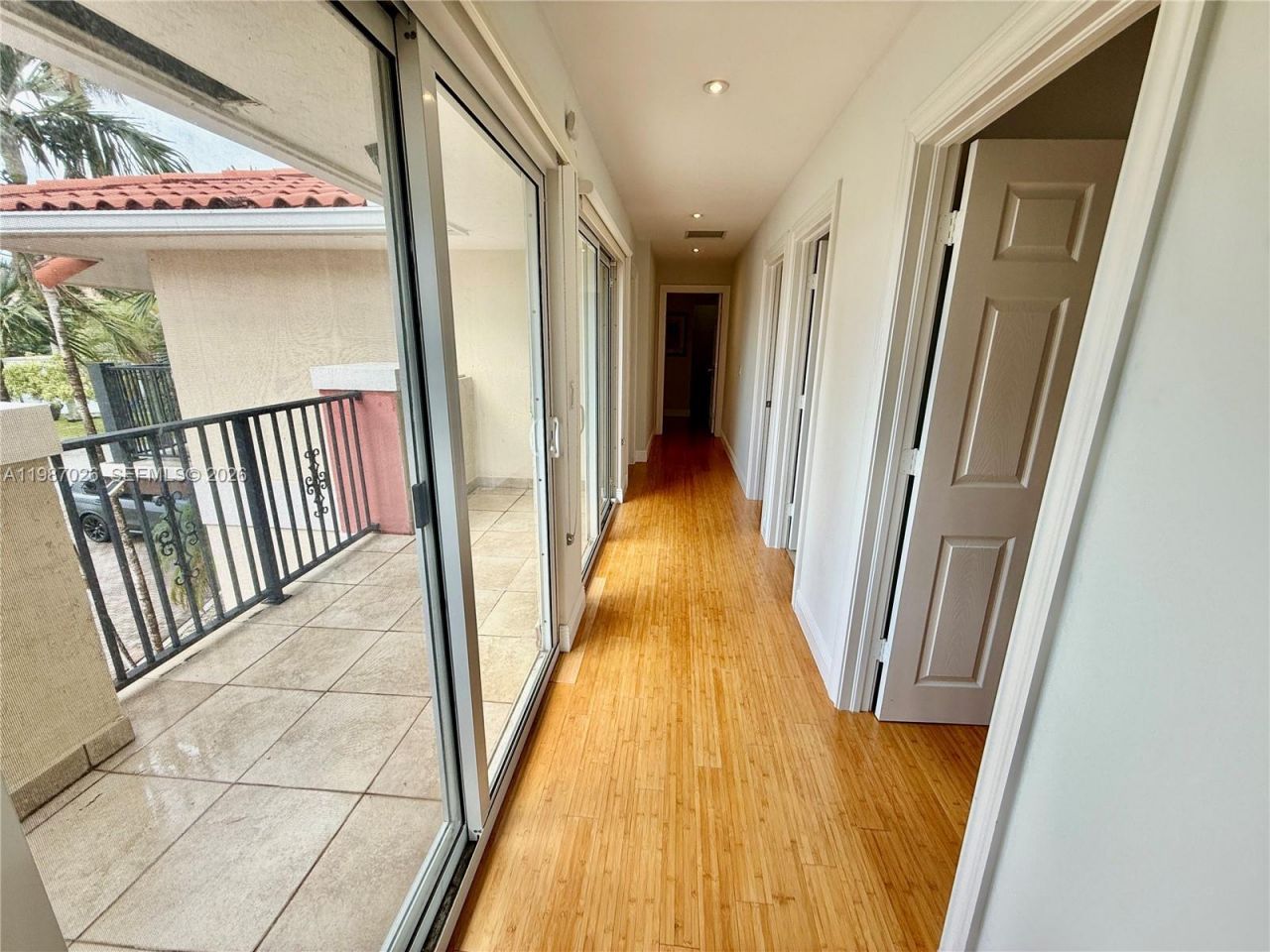 211 189th Ter , Sunny Isles Beach, FL 33160 Photo