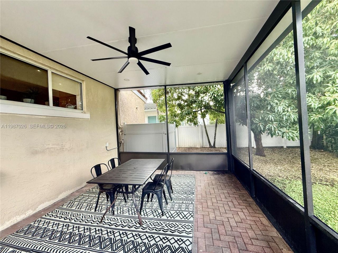 211 189th Ter , Sunny Isles Beach, FL 33160 Photo