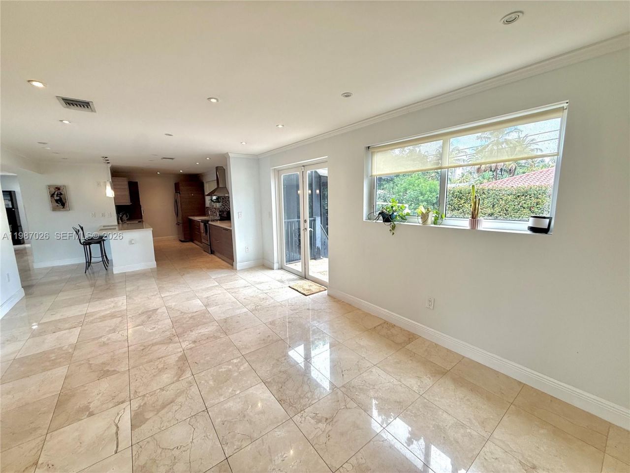 211 189th Ter , Sunny Isles Beach, FL 33160 Photo