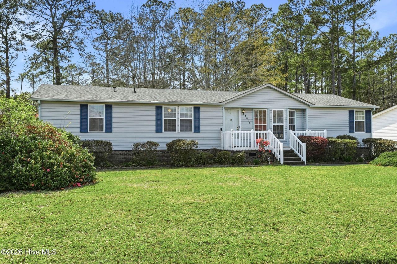 1073 Captains Court, Calabash, NC 28467 Main Photo