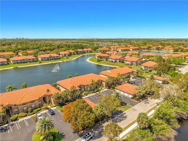 6930 Huntington Lakes CIR, Unit 104, NAPLES, FL 34119