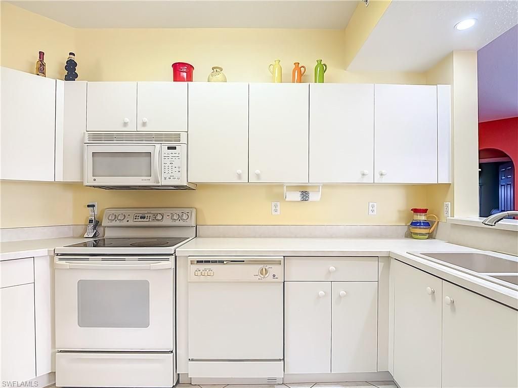 6930 Huntington Lakes Cir, Unit 104, Naples, FL 34119 Photo