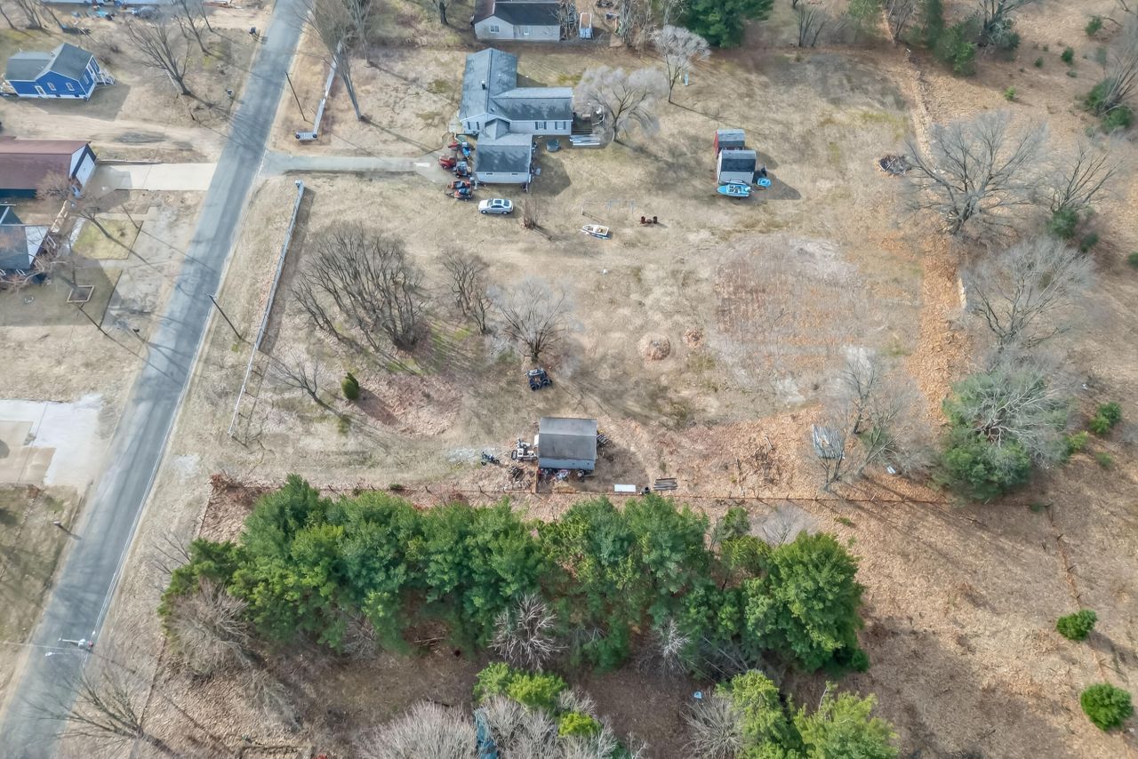 1323 Parkway Street, Muskegon, MI 49442 Main Photo