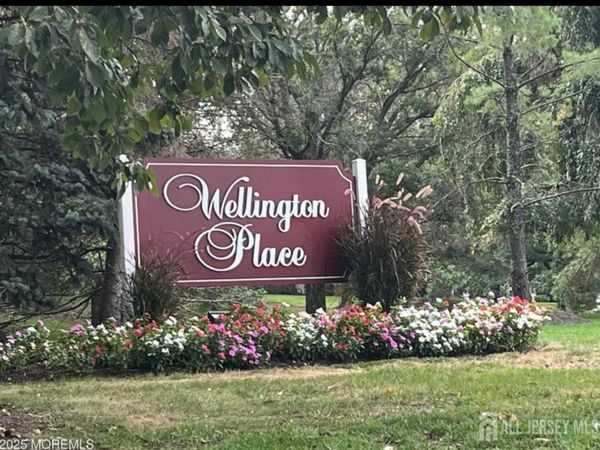 315 Wellington Place, Matawan, NJ 07747