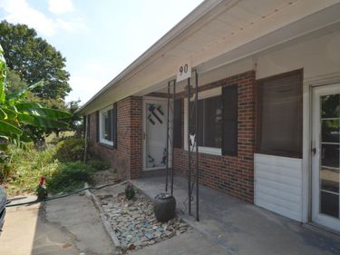 90 Sullivan Lane, Frankfort, KY 40601