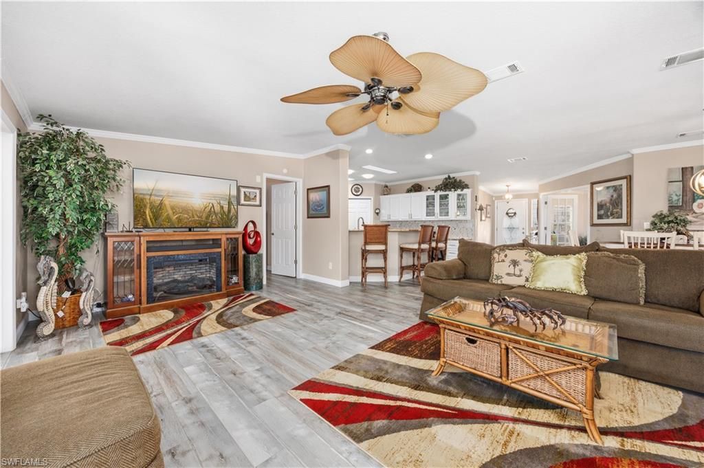 17520 Azalea Ln, Fort Myers Beach, FL 33931 Photo