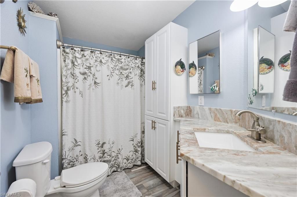 17520 Azalea Ln, Fort Myers Beach, FL 33931 Photo
