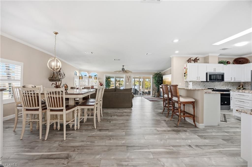 17520 Azalea Ln, Fort Myers Beach, FL 33931 Photo