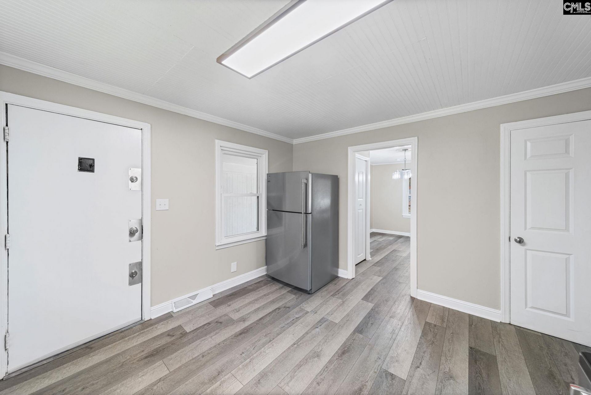 66 Elizabeth Street  Photo 14