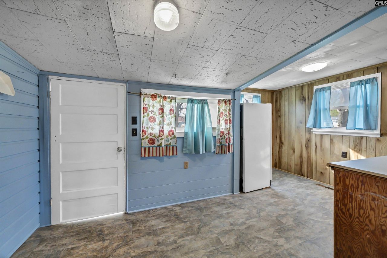 2032 Piedmont Street  Photo 21