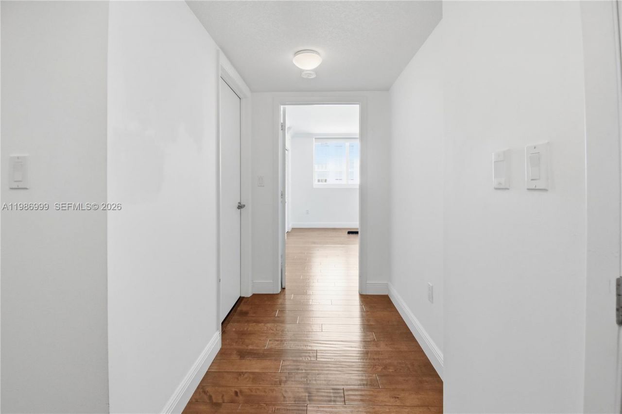 1800 N Bayshore Dr, Unit 3115, Miami, FL 33132 Photo