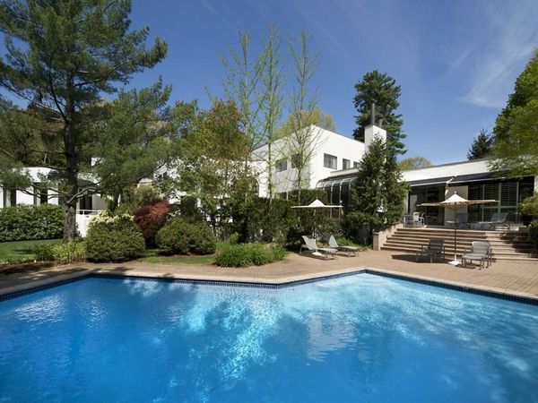 132 Yarmouth Road, Brookline, MA 02467