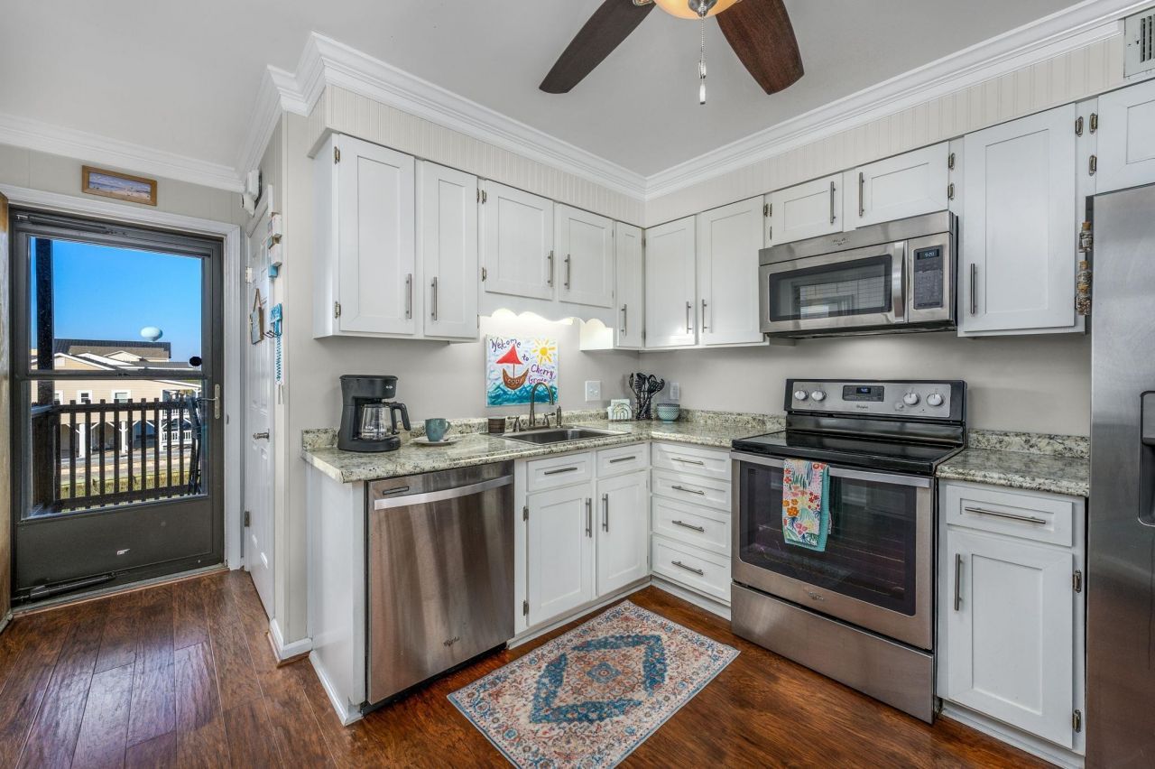 6309 Ocean Blvd. N Photo 16