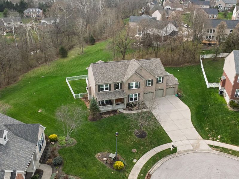 2081 Blankenbecker Drive, Florence, KY 41042 Photo 11