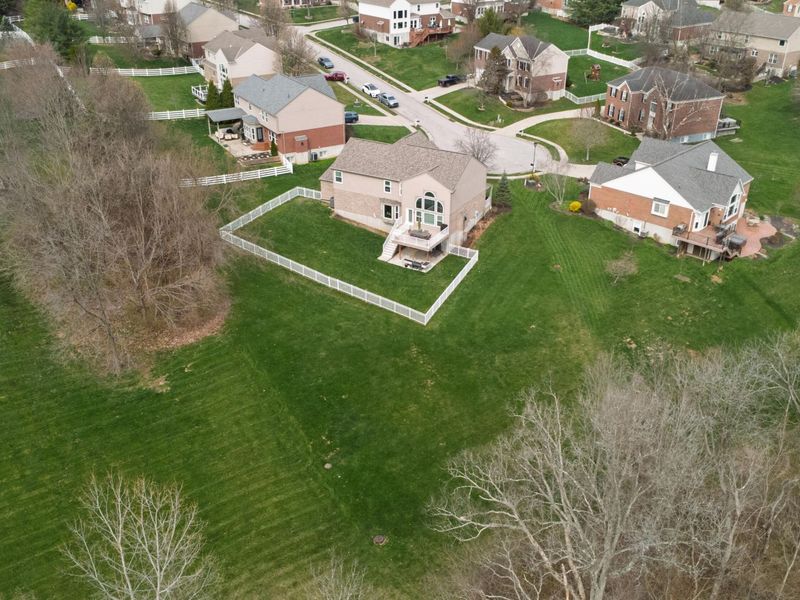 2081 Blankenbecker Drive, Florence, KY 41042 Photo 13