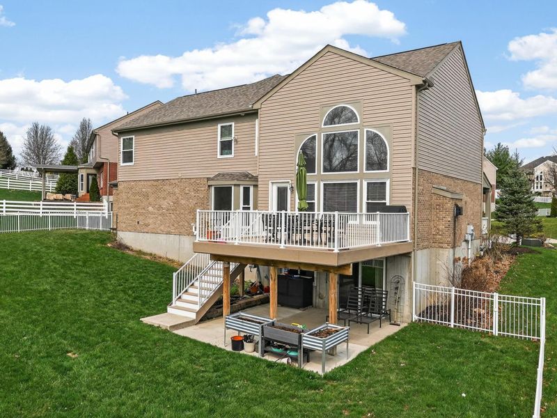 2081 Blankenbecker Drive, Florence, KY 41042 Photo 3