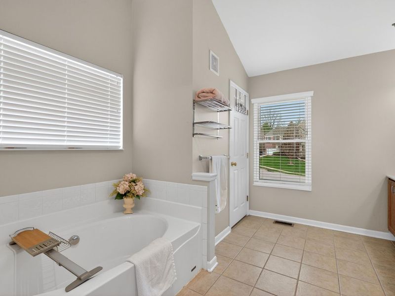 2081 Blankenbecker Drive, Florence, KY 41042 Photo 32